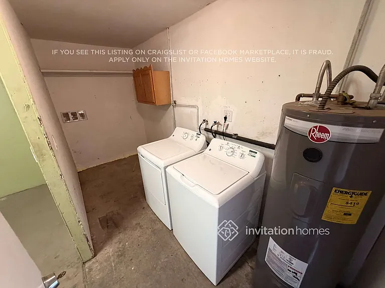 4136 N 81st Ave — Photo 14