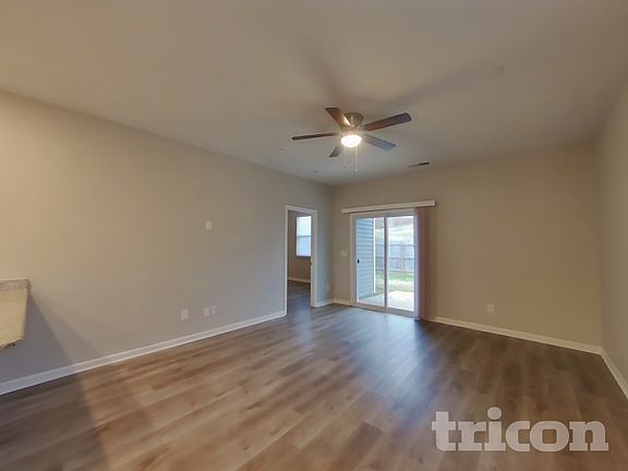 3rd image of 9150 War Eagles Way