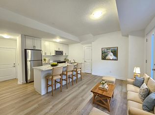 70 Kenesky Dr #11, Hamilton, ON L8B1X1