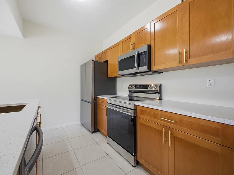 4535 Oak Terrace Dr — Photo 7