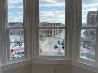 3 State St #A, Schenectady, NY 12305