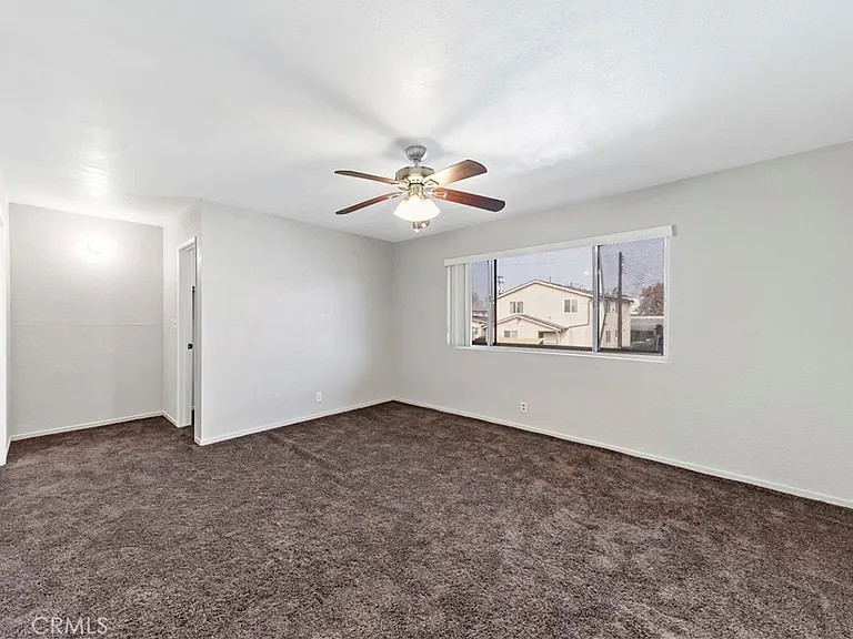 1308 E Oaks St #C — Photo 11