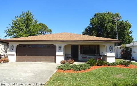 1st image of 946 Shamrock Dr