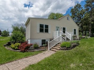 3722 Sturdevant St, Davenport, IA