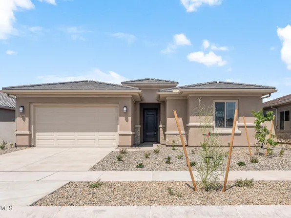 766 W FLATIRON Trail, Apache Junction, AZ 85120
