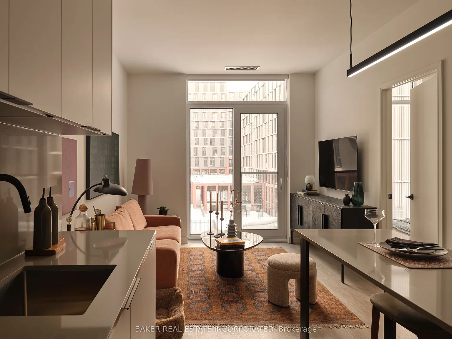 2 bed, $3,718 — Photo 1
