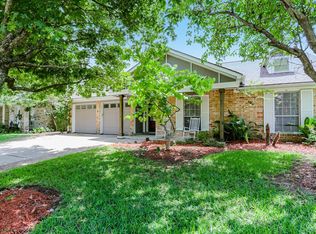 24 Back Bay Cir, Galveston, TX 77551