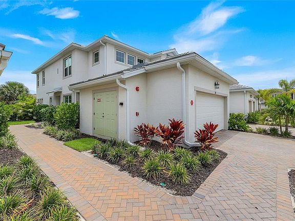 2nd image of 4563 Arboretum CIR #101