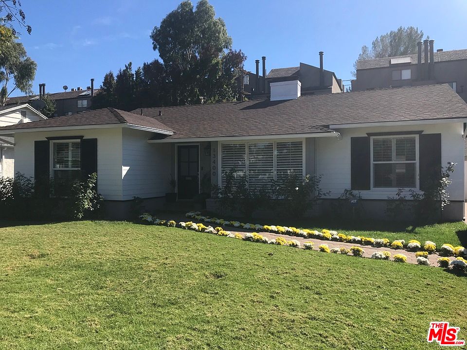 1st image of 13400 Valleyheart Dr N