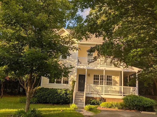 25 Round Spring Ln, Durham, NC 27712
