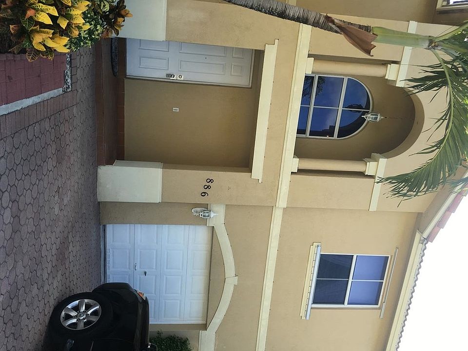 1st image of 886 NW 135th Ter #0
