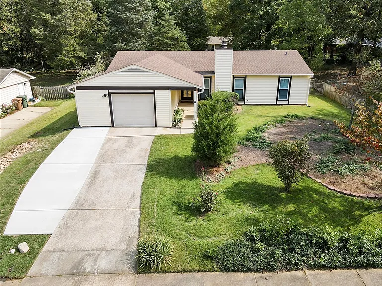 1607 Burnley Dr — Photo 55