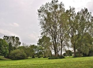 14 Lexington Rd, South Barrington, IL 60010