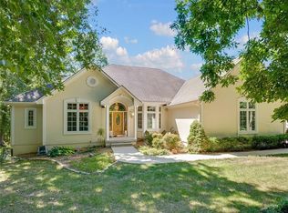 2610 S Lobb Cemetery Rd, Blue Springs, MO 64015