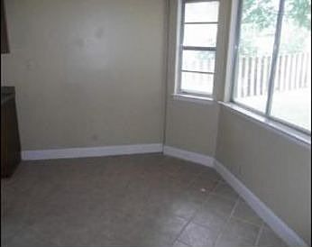 4th image of 14407 Briarledge St