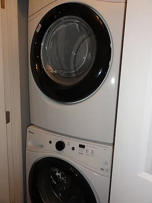 Sold by AAA Young Shuen Realty Inc. | media 4