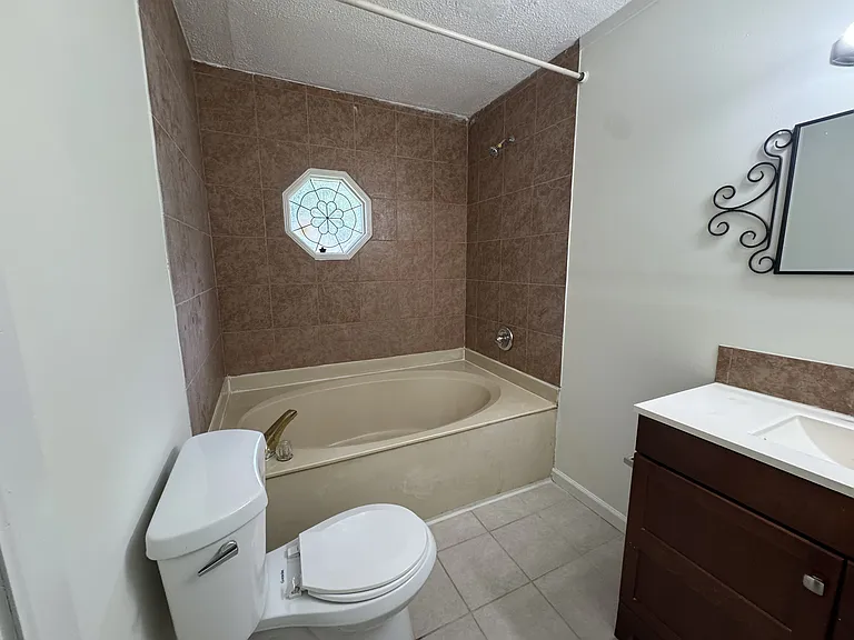 2408 Melody Ln NW — Photo 19