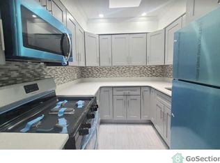 713 E 234th St, Bronx, NY 10466