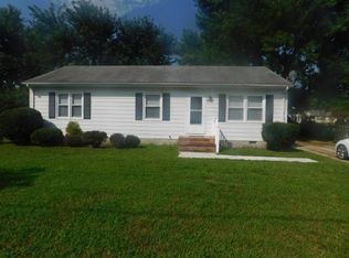 306 Hayward Ave, Fruitland, MD 21826