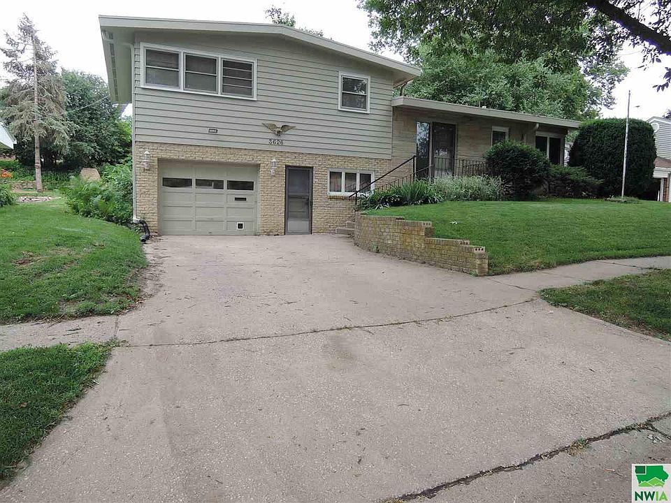 1st image of 3626 Pierce Pl