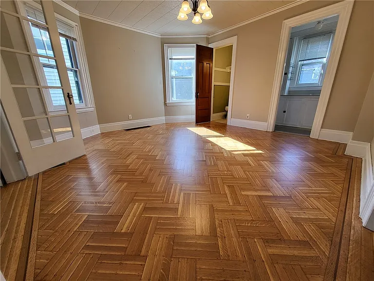 45 Boardman St — Photo 10