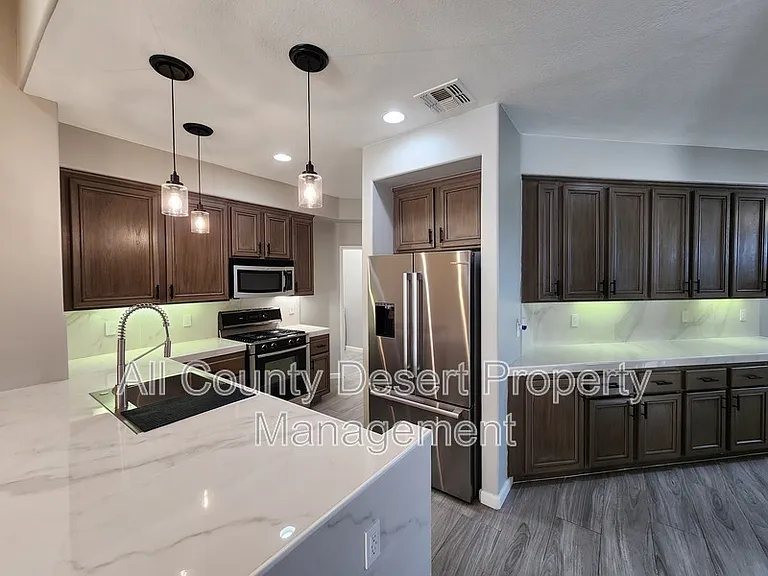 80216 Jasper Park Ave — Photo 5