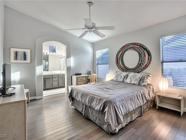 8041 Pottery Creek Dr — Photo 9