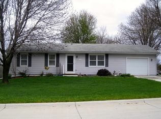 1404 E 17th St, Atlantic, IA 50022