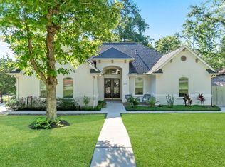 141 Thunderbird Dr, Conroe, TX 77304
