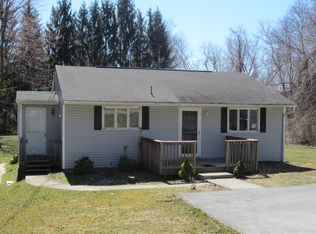 40 Bushwick Rd, Poughkeepsie, NY 12603