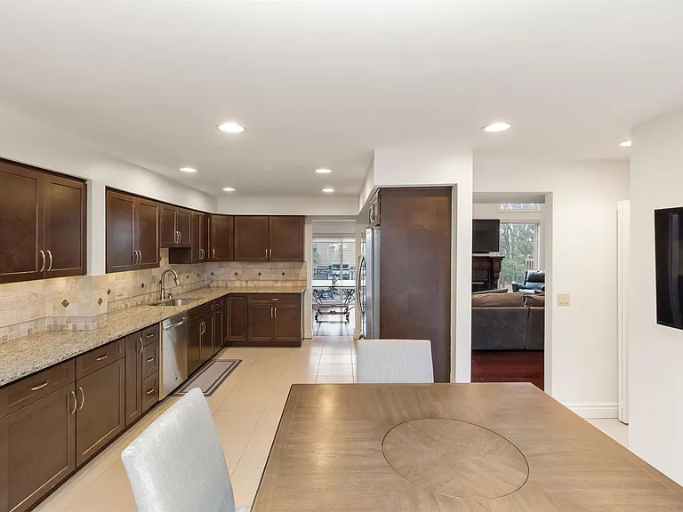 6322 Aspen Ridge Blvd — Photo 7