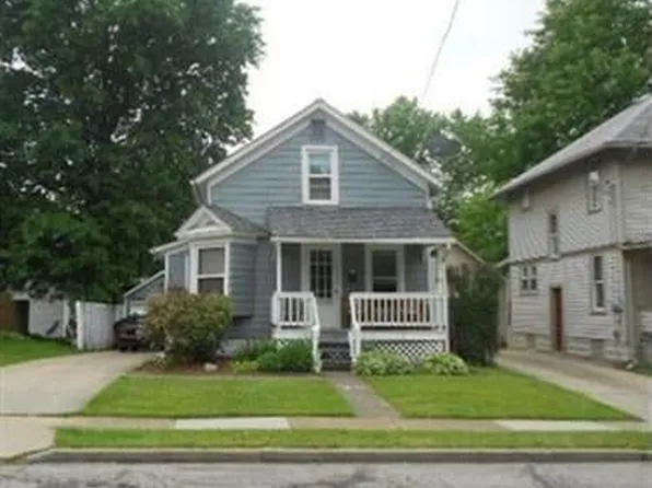 133 E North St, Wadsworth, OH 44281