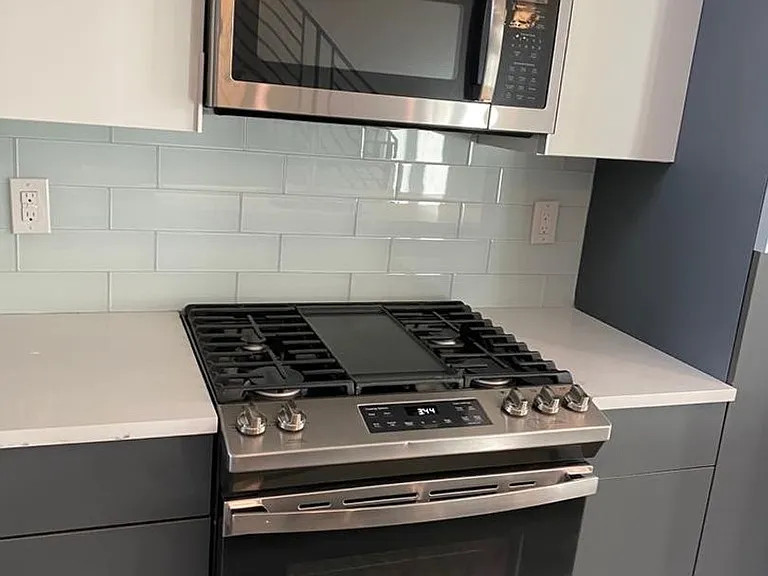 725 N 17th St — Photo 11