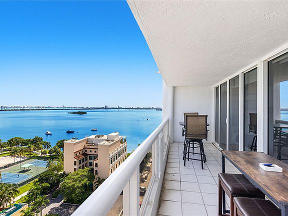 4th image of 1717 N Bayshore Dr #A-1951