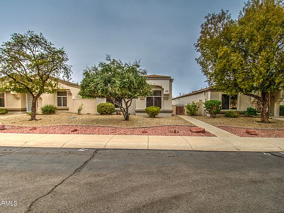 3rd image of 16118 W Vista N Drive