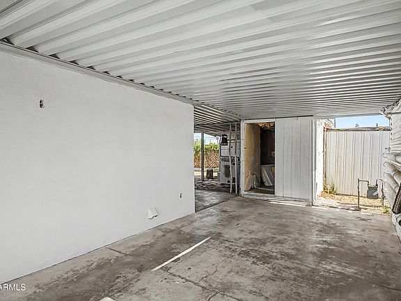 4th image of 5438 E ALDER Avenue