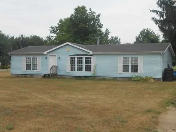 510 B St E, Coleman, MI 48618