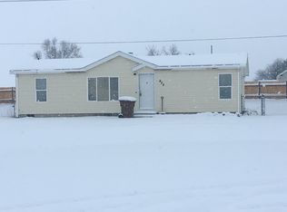 422 Garden Oaks Cir, Chubbuck, ID 83202