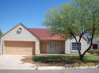 1332 E Wickieup Ln, Phoenix, AZ 85024