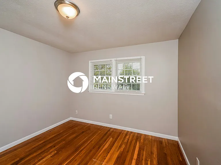 Main Bedroom