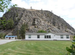 2520 Apple Acres Rd, Chelan, WA 98816