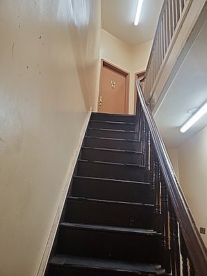 3rd image of 818 Macon St APT 3L