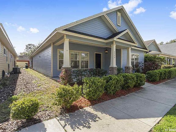 3rd image of 2349 NW 32nd Pl