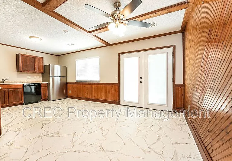 213 Sagebrush Ln — Photo 9
