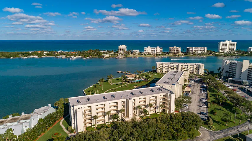 300 Intracoastal Pl #101