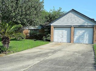 425 Starborrough Dr, League City, TX 77573
