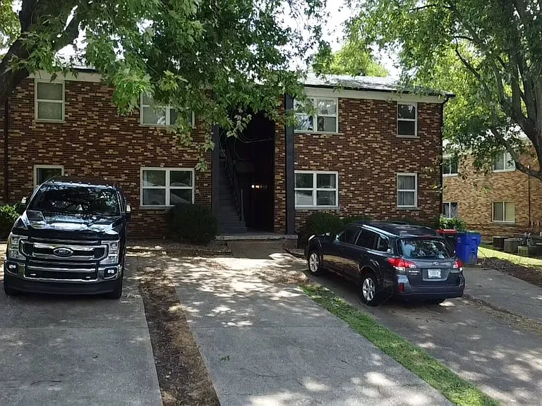 609 Cypress St #609 — Photo 25