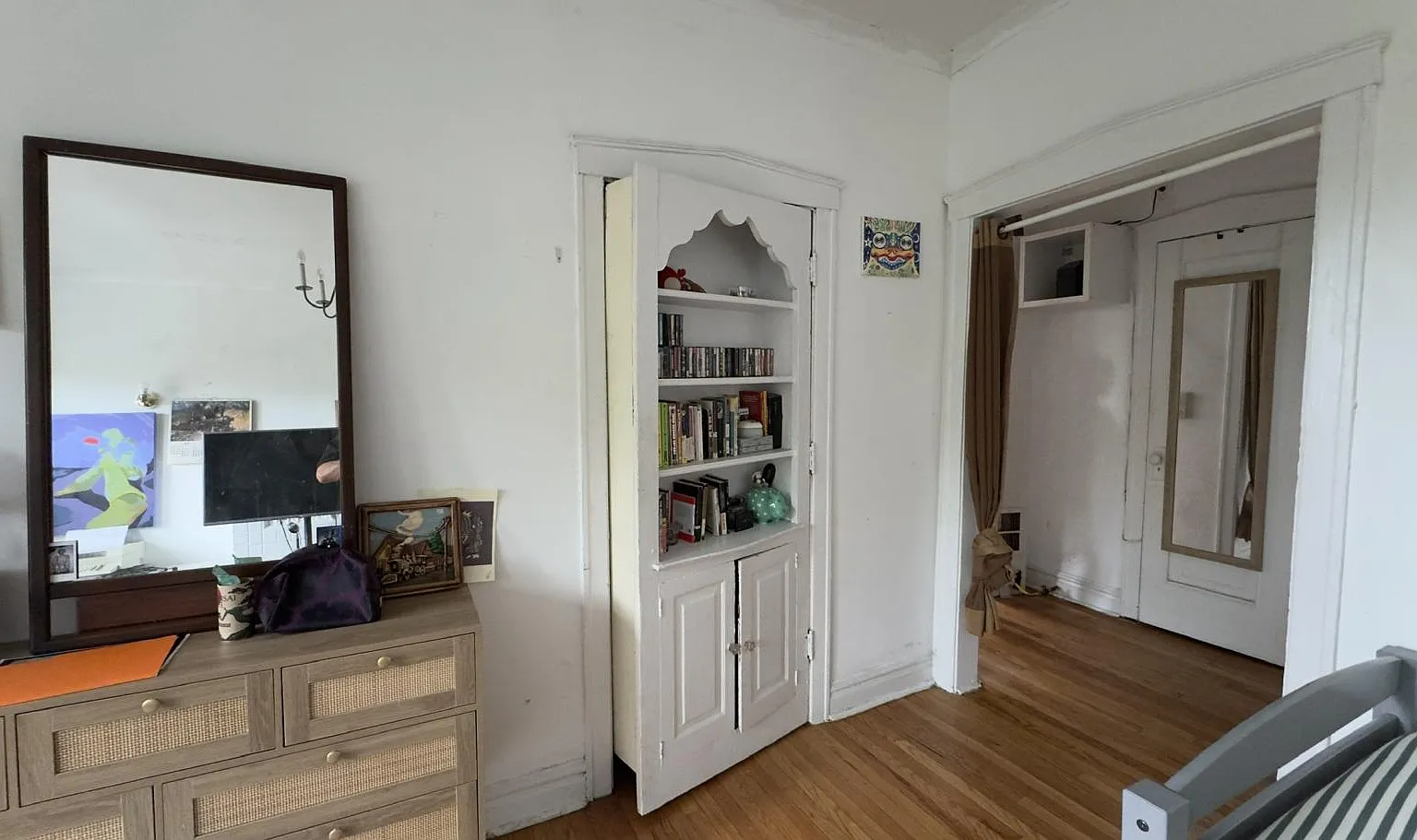 1 bed, 800 sqft, $1,990 — Photo 3