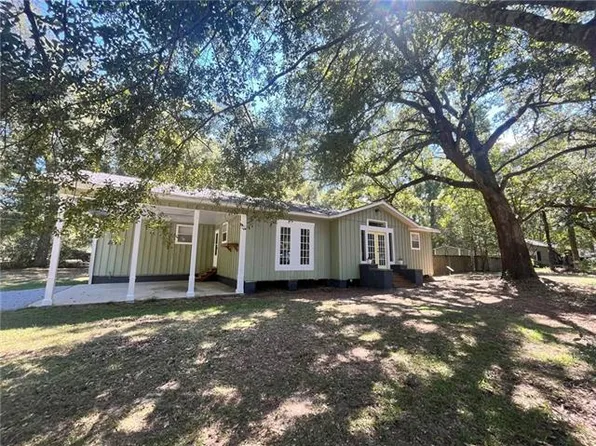 61359 Markham Dr, Pearl River, LA 70452