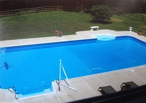 3rd image of 154 W Goldfinch Ln